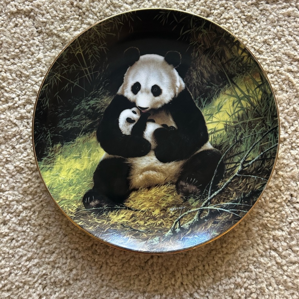 1988 The Panda The Endangered Species China Collector Plate by Will Nelson
